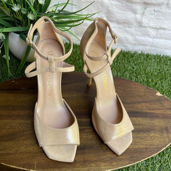 Stuart Weitzman Anastasia 100
Suede Sandal in Metallic size 8.5 - Picture 6 of 10